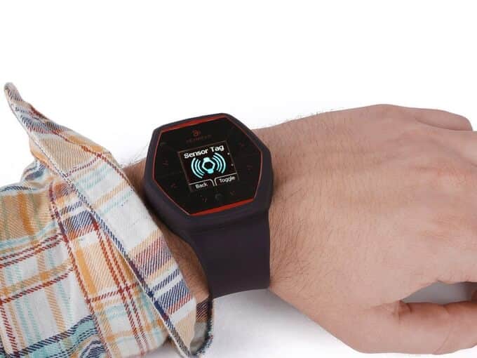 Hexiwear Smartwatch